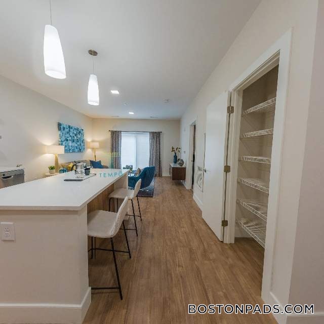 Cambridge - $2,276