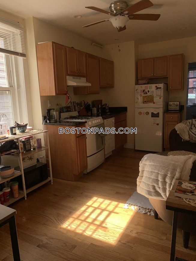 Boston - $3,450 /mo