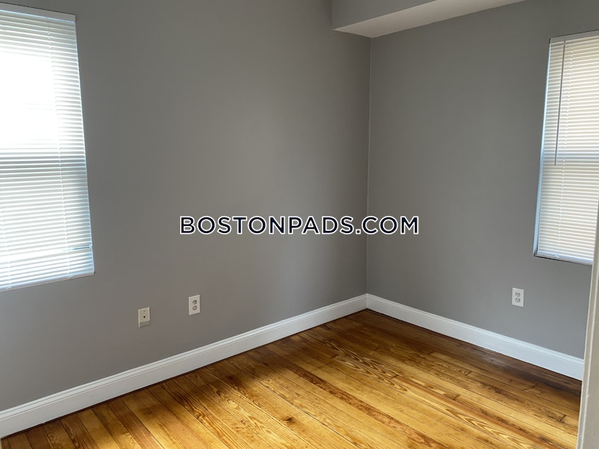 Boston - $3,600 /month