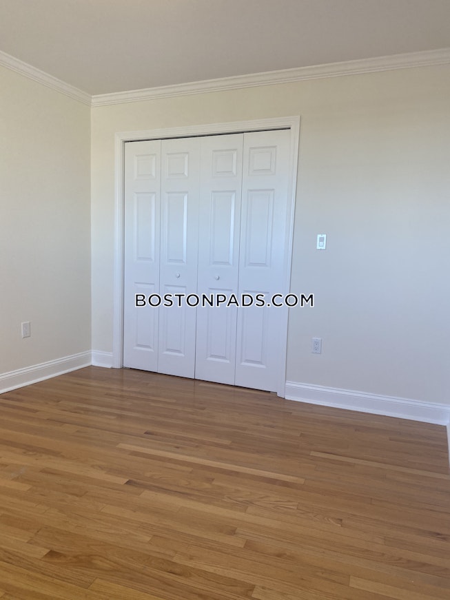 Cambridge - $4,460 /mo