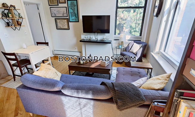 Boston - $2,750 /mo