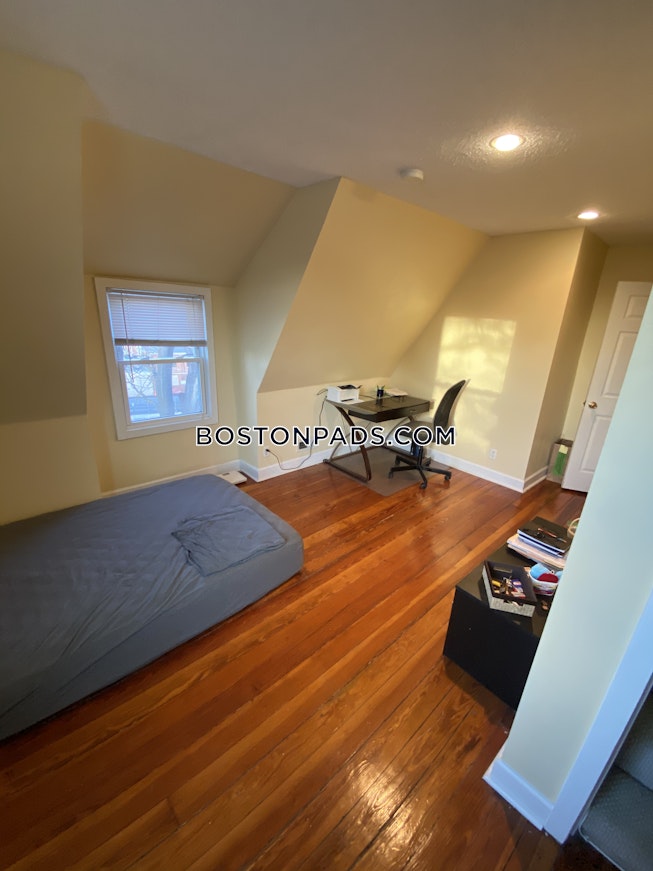 Somerville - $7,000 /mo