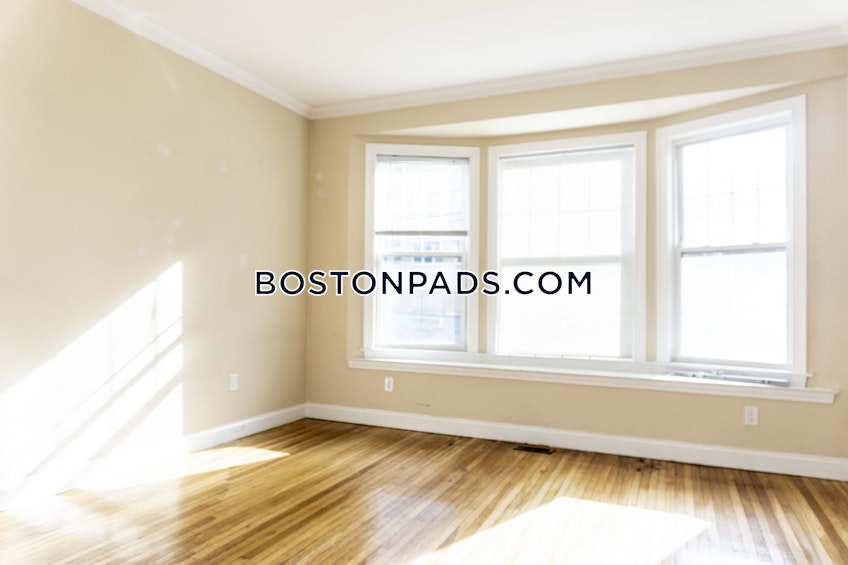 Boston - $3,450 /month