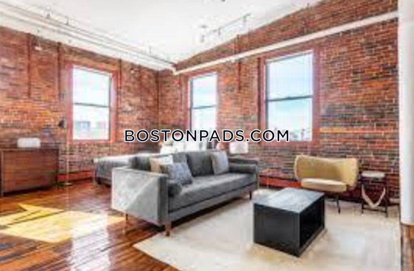 Boston - $2,400 /month