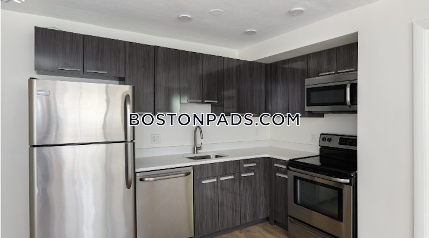 Boston - $2,100 /month