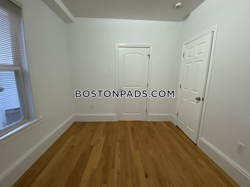 Boston - $3,765 /month