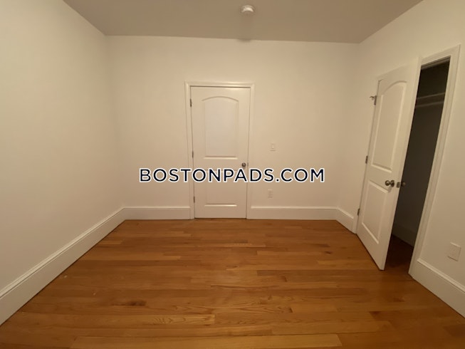 Boston - $3,765 /mo