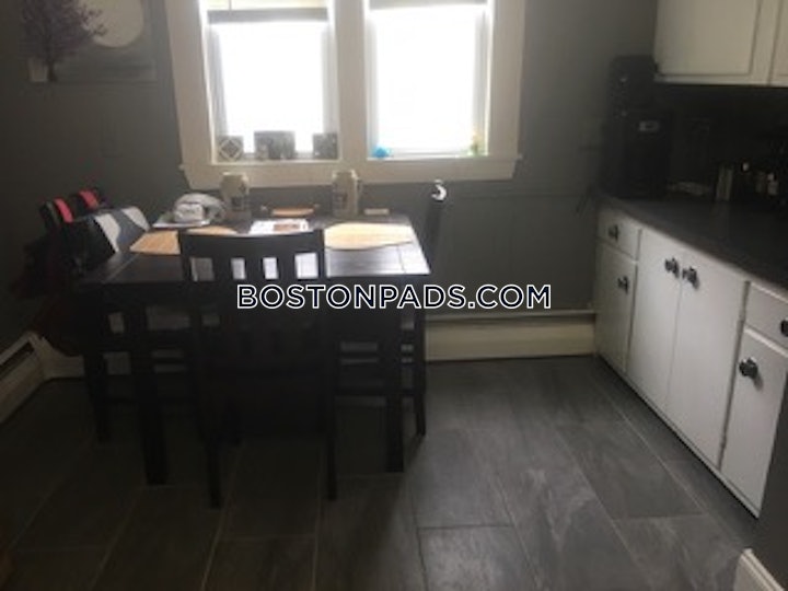 somerville-apartment-for-rent-2-bedrooms-1-bath-winter-hill-2600-4590042 