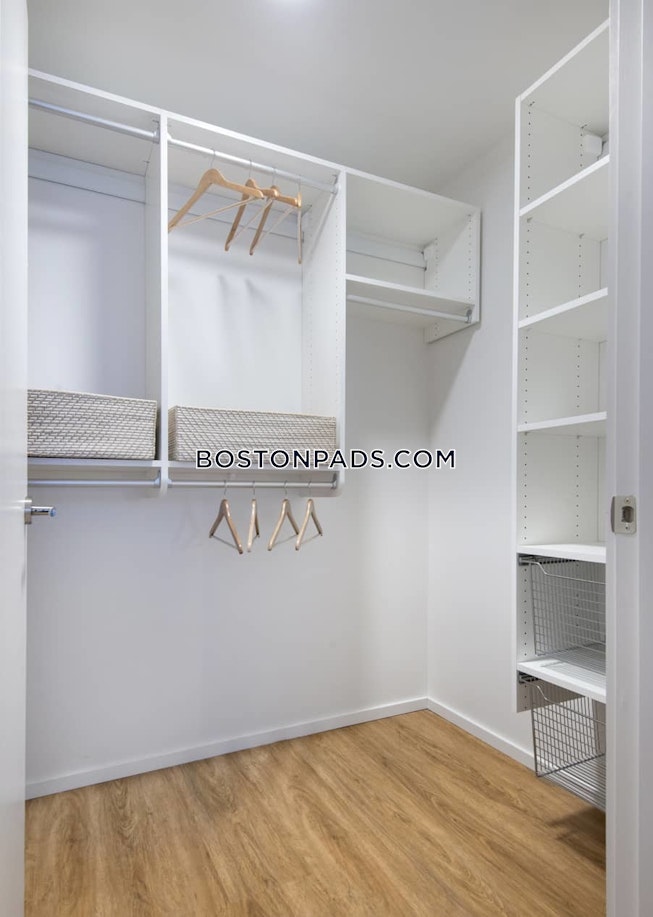 Boston - $7,199 /mo