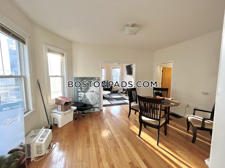 brighton-apartment-for-rent-3-bedrooms-1-bath-boston-3100-4616240 