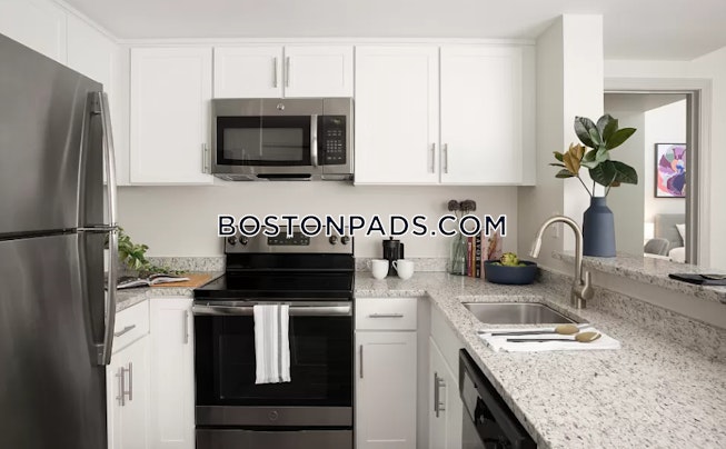 Malden - $3,200 /mo