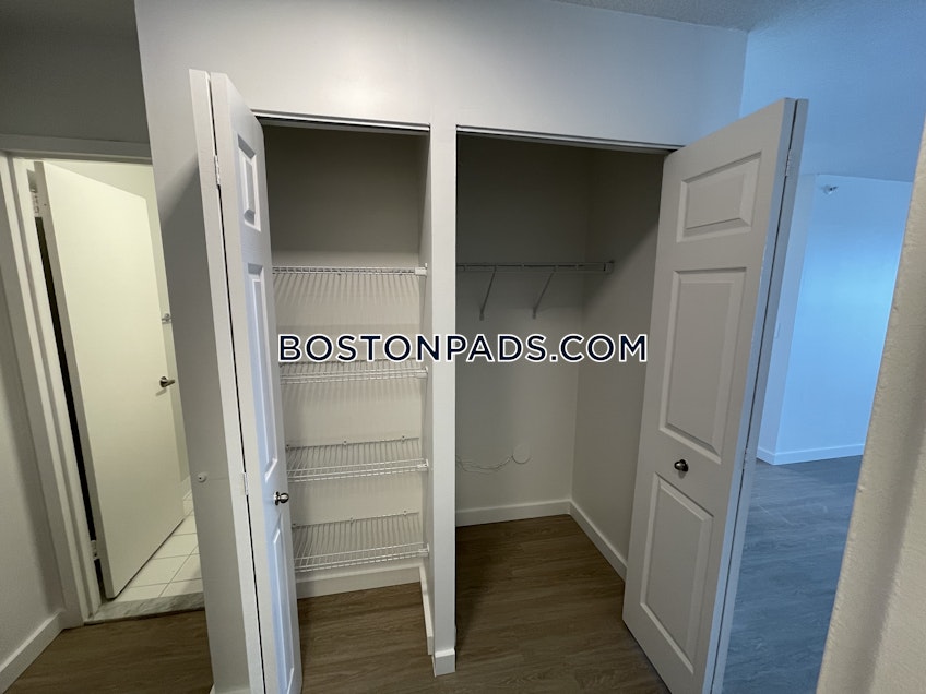 Boston - $4,615 /month