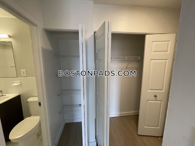 Boston - $5,205 /mo