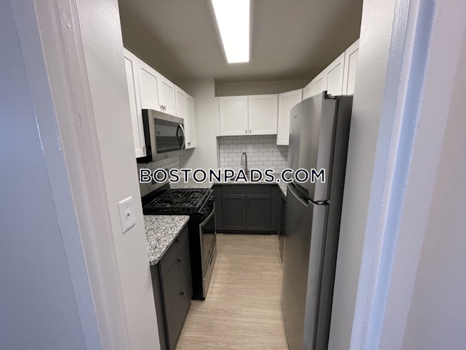 Boston - $5,205 /mo