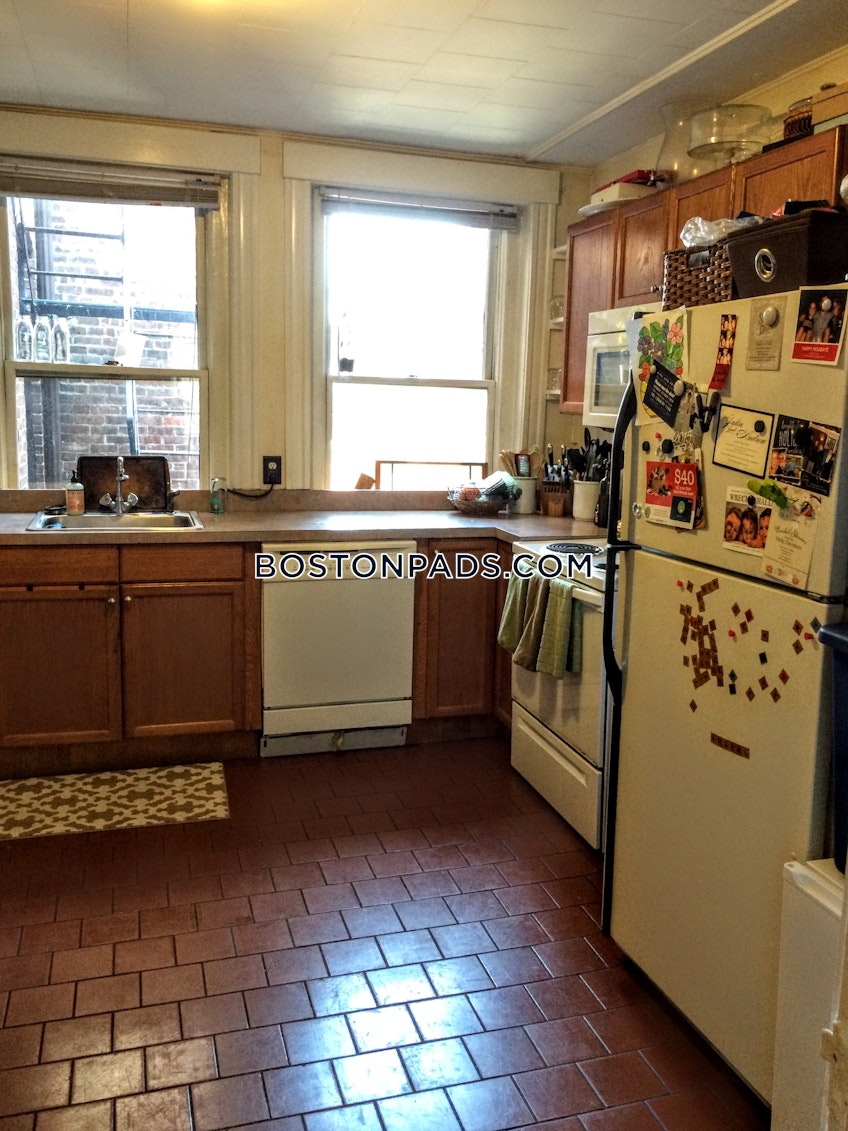 Boston - $4,500 /month