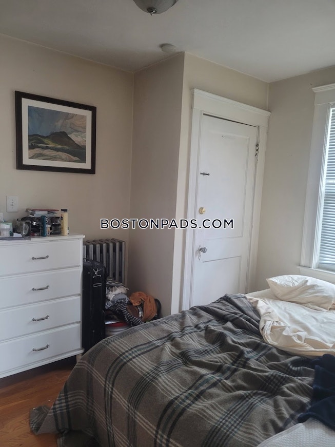 Boston - $3,800 /mo