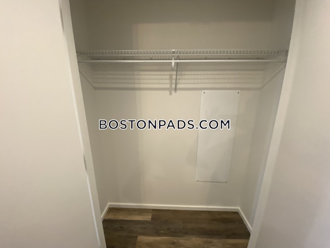 Boston - $3,399 /mo