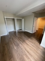 Boston - $3,435 /month