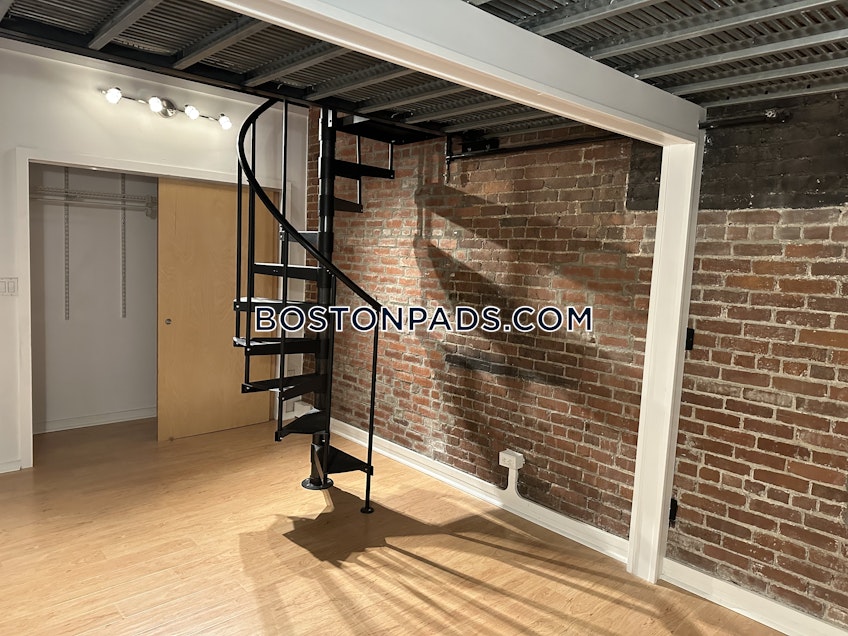 Boston - $4,200 /month