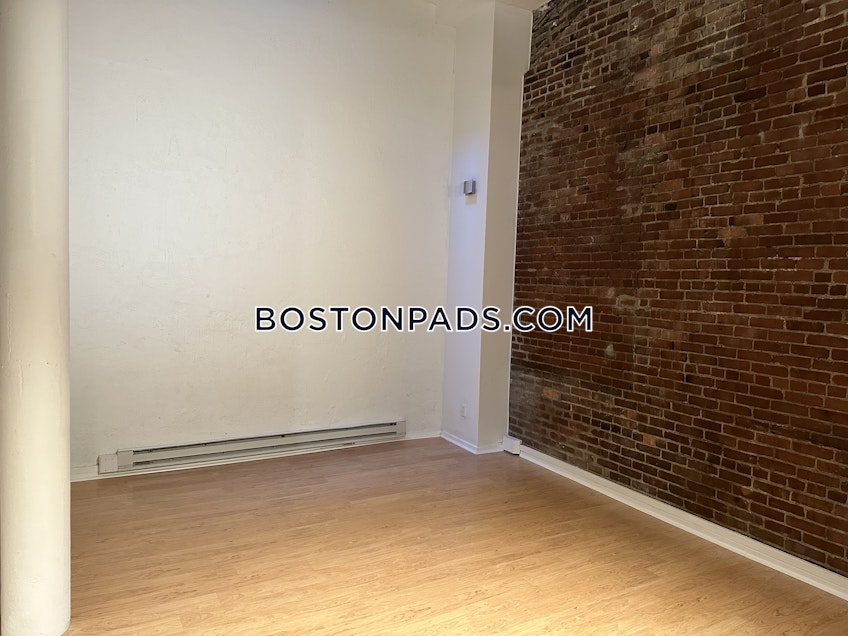 Boston - $4,200 /month