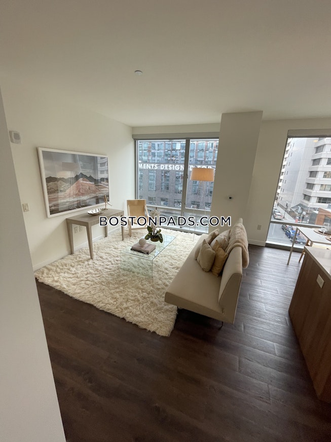 Boston - $5,254 /mo