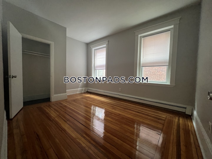 Woodledge St. Boston picture 5