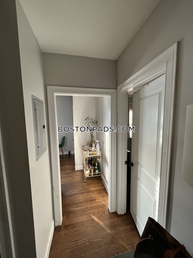 Boston - $2,795 /mo