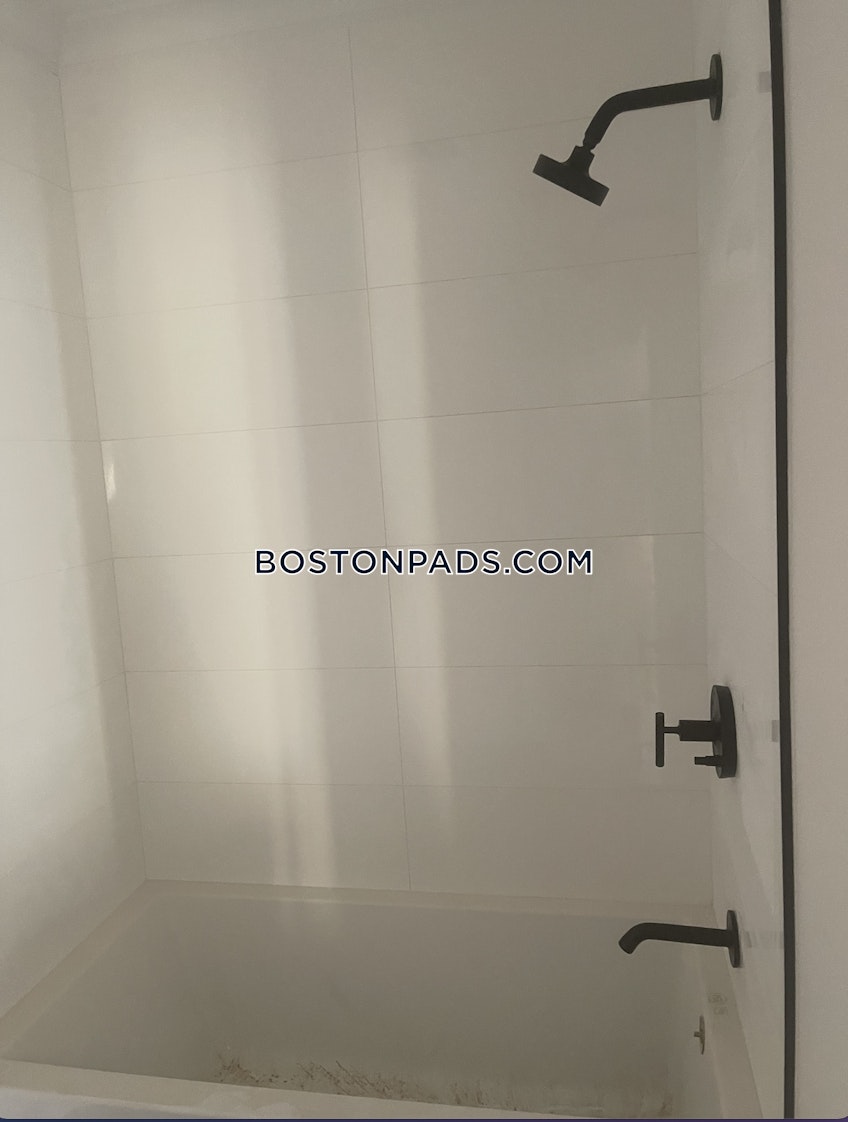 Boston - $6,995 /month