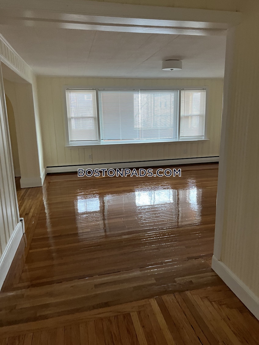 Somerville - $3,100 /month