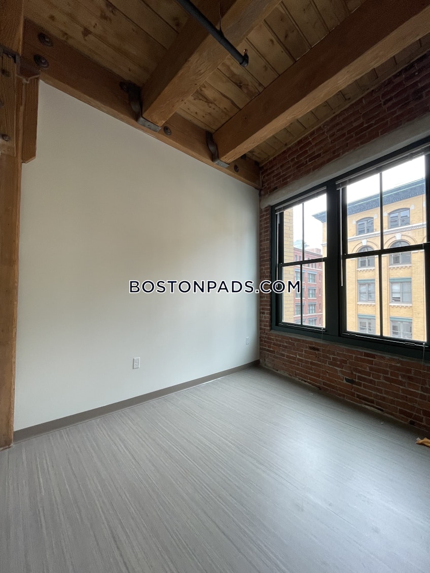 Boston - $3,199 /month