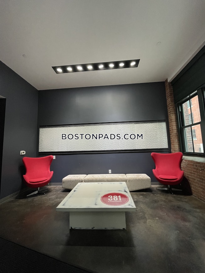 Boston - $3,099 /mo