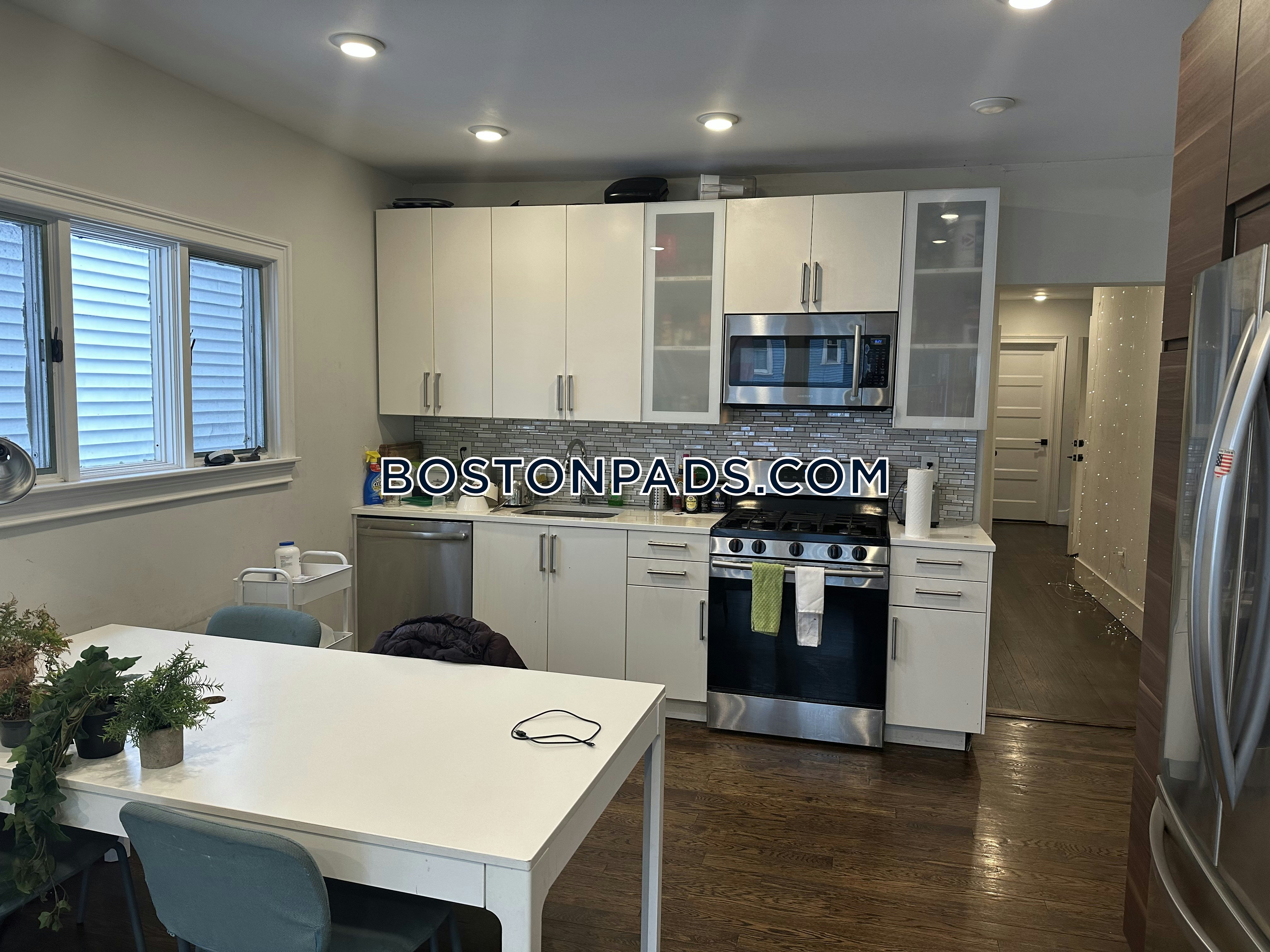 Cambridge - $7,980