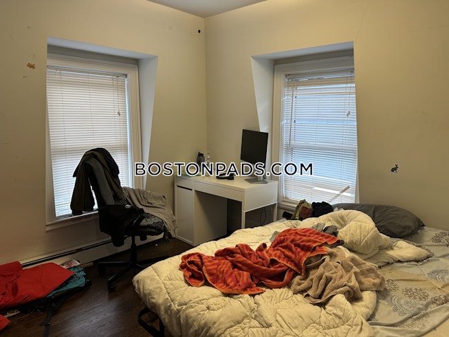 Cambridge - $7,980 /mo