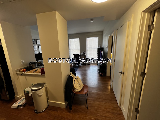 Boston - $3,250 /mo