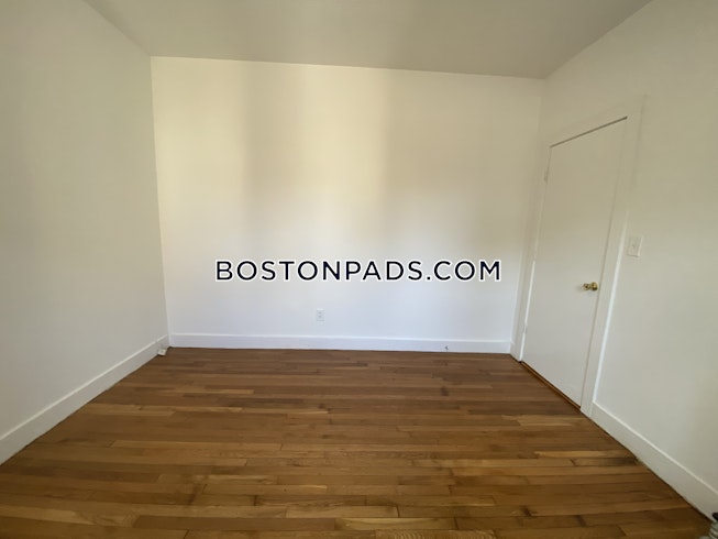 Boston - $2,635 /mo