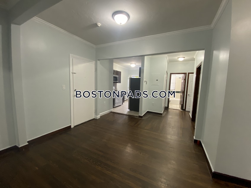 Boston - $3,875 /month