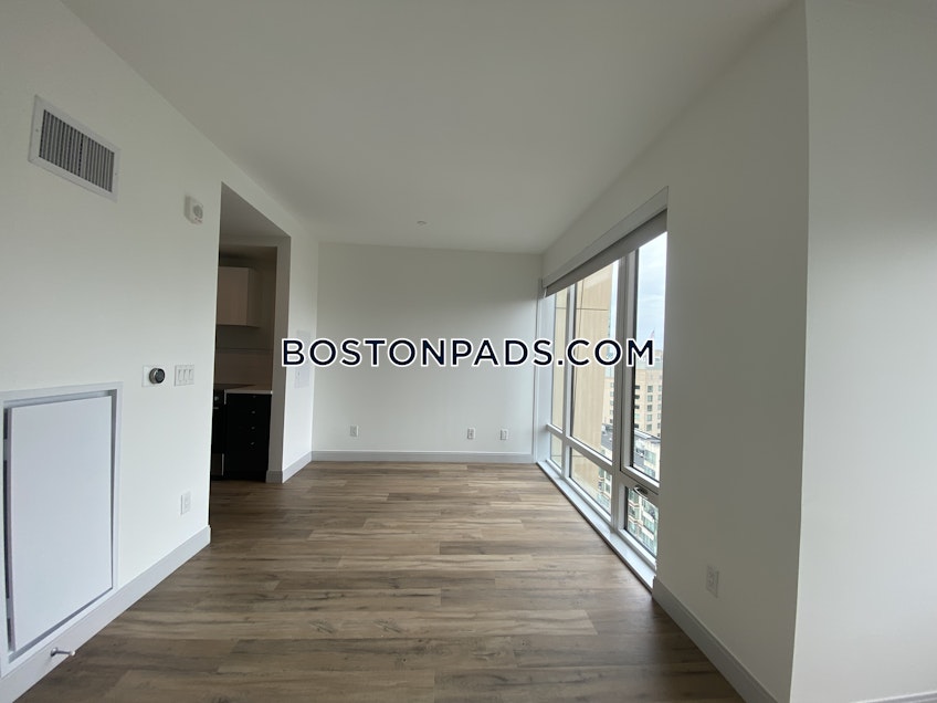 Boston - $3,801 /month