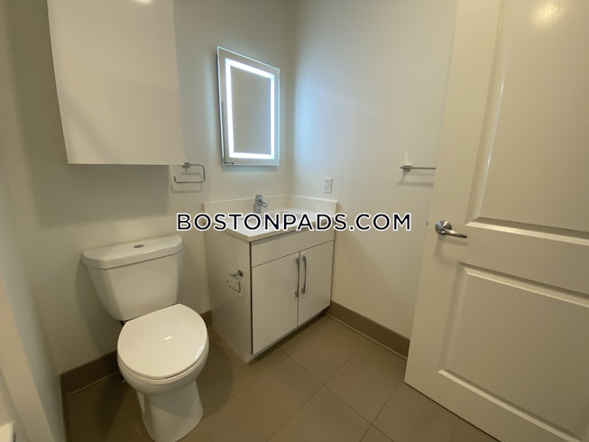 Boston - $5,075 /mo