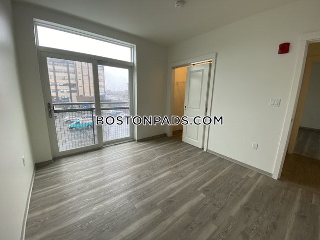 Boston - $5,095 /mo