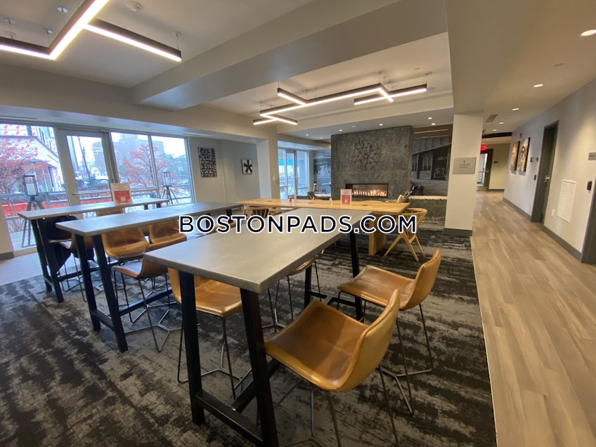 Boston - $4,495 /month