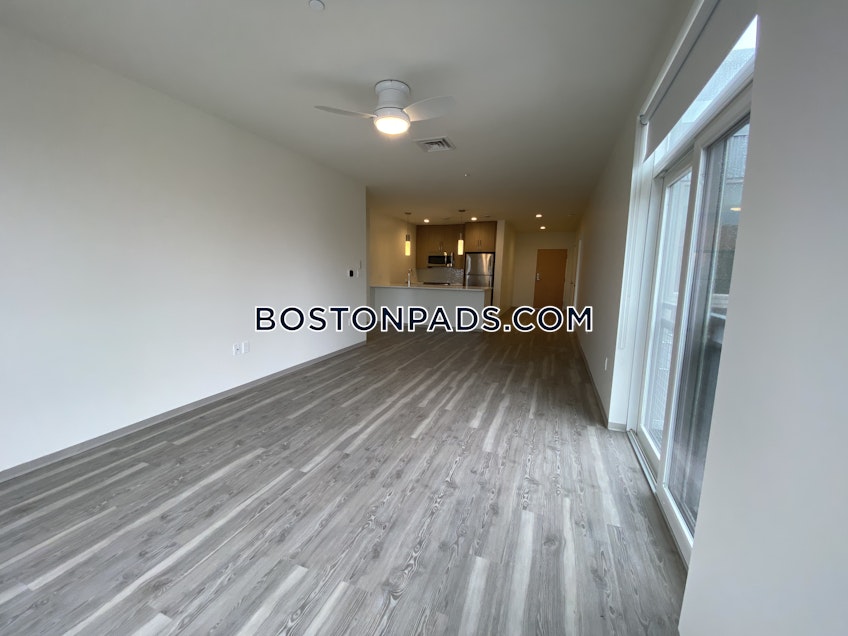 Boston - $4,495 /month