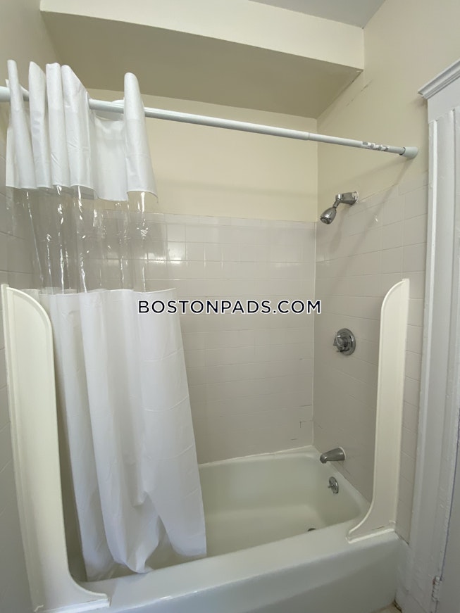 Brookline - $5,500 /mo