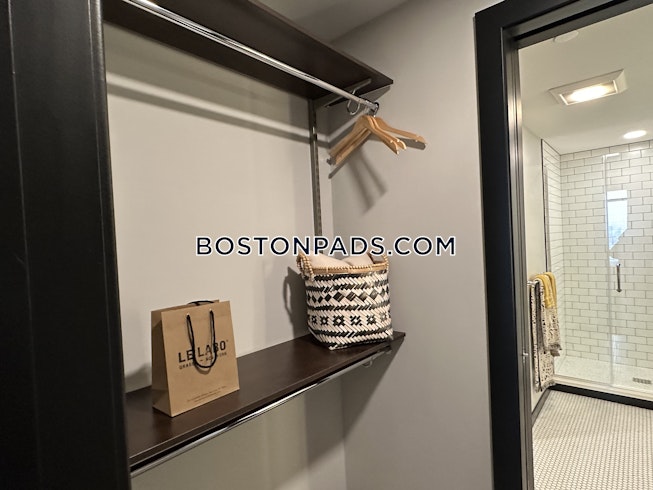 Boston - $3,670 /mo