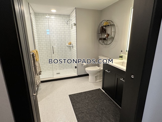 Boston - $3,670 /mo