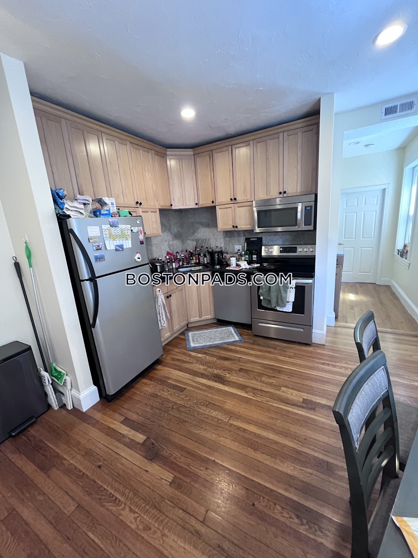 Brookline - $4,700 /month