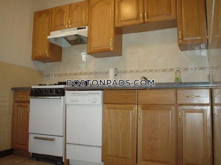 allstonbrighton-border-apartment-for-rent-2-bedrooms-1-bath-boston-2800-4575400 