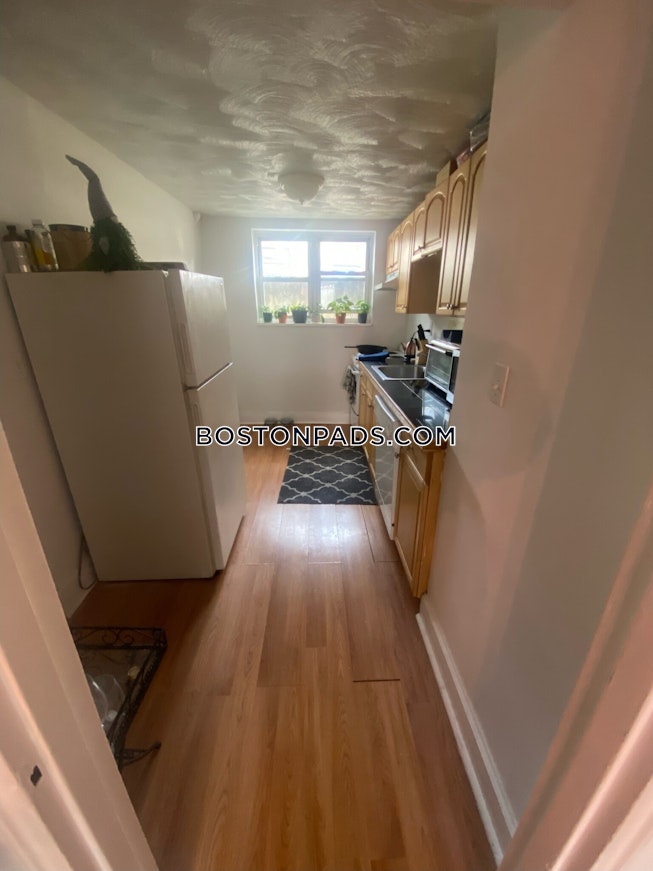 Boston - $2,750 /mo