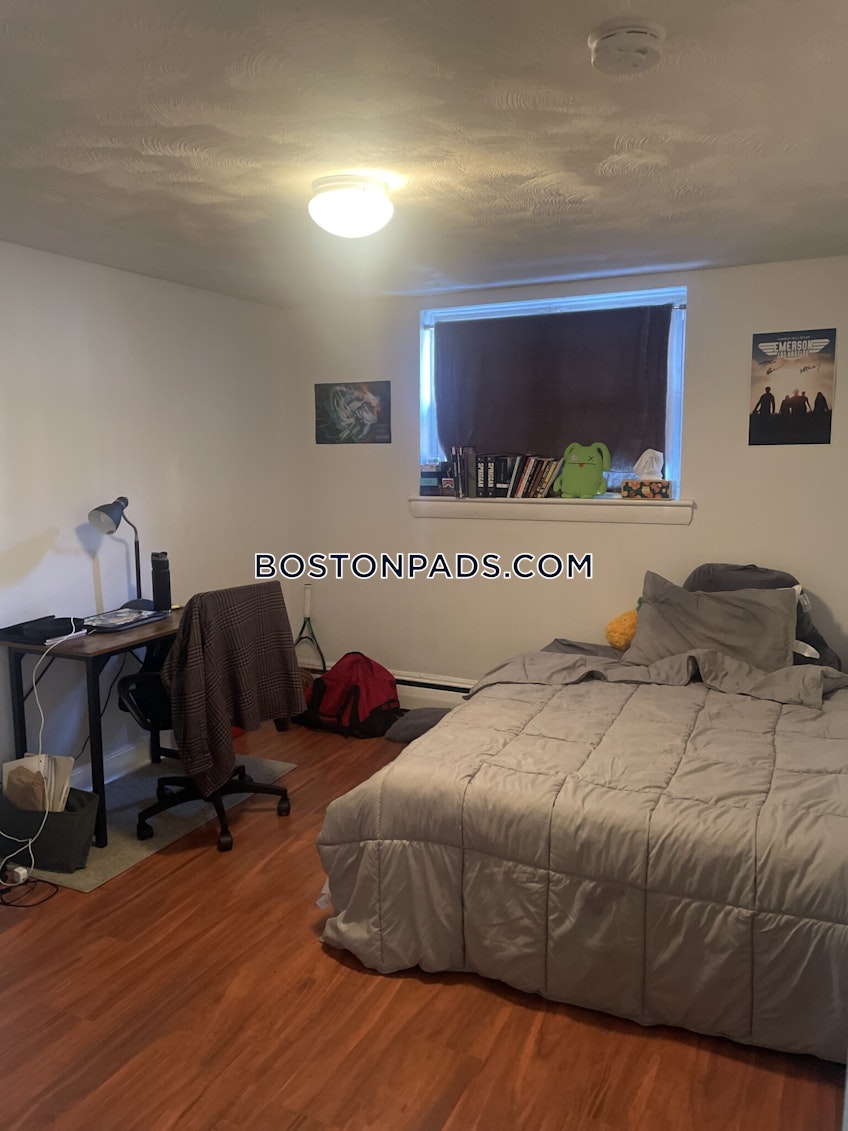 Boston - $2,750 /month