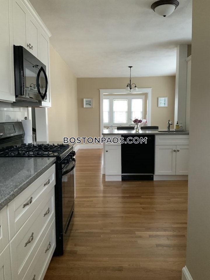 roslindale-apartment-for-rent-2-bedrooms-1-bath-boston-2600-4621547 