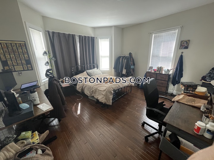 brookline-apartment-for-rent-3-bedrooms-2-baths-brookline-hills-3800-4593558 